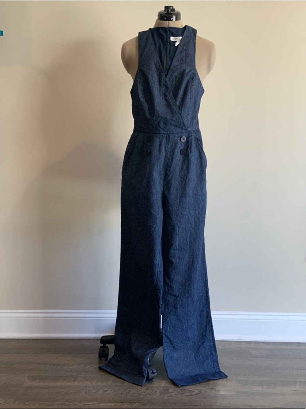 BCBGeneration Navy Wide-Leg Sleeveless Jumpsuit